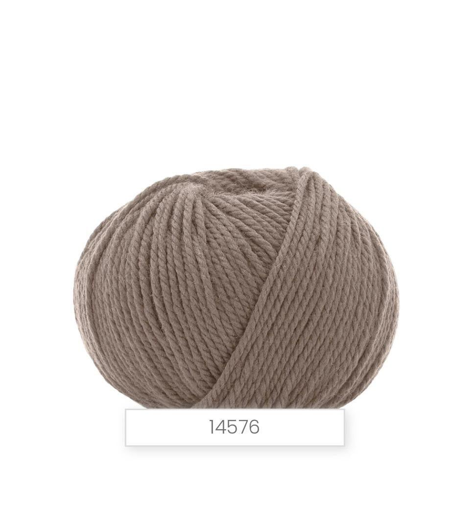 LANA GATTO Nuovo Irlanda